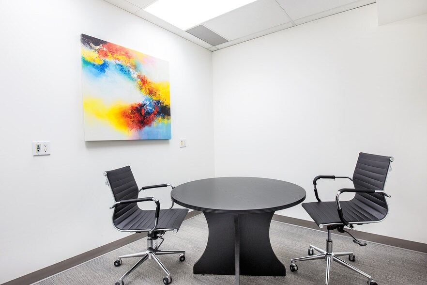 More Photos Of 350 Bay St, Toronto Office For Lease