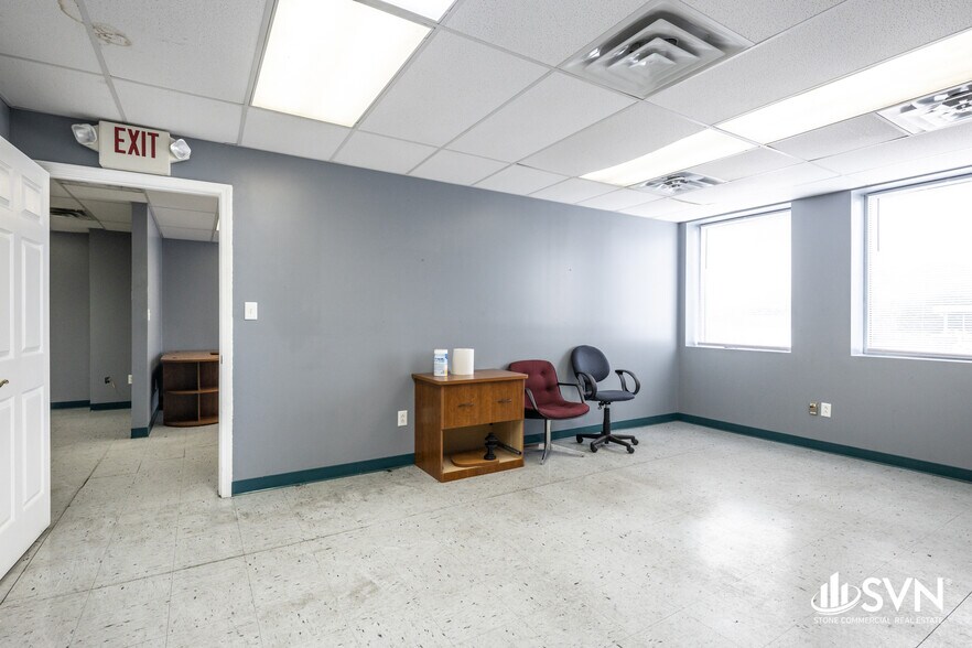 More Photos Of 375 Tierney Way, Winchester Distribution For Sale