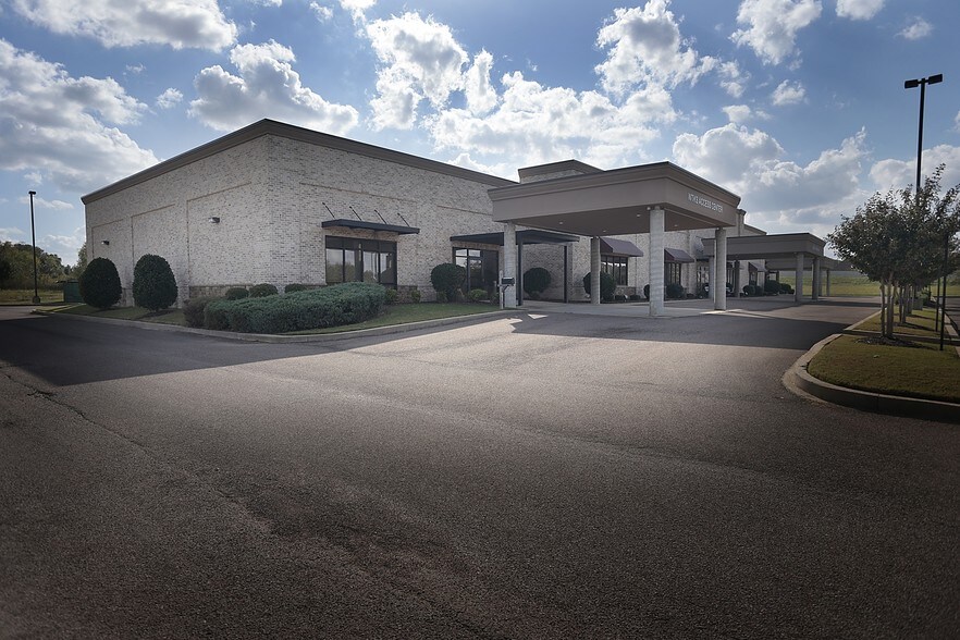 Primary Photo Of 213-221 Sterling Farm Dr, Jackson Medical For Lease