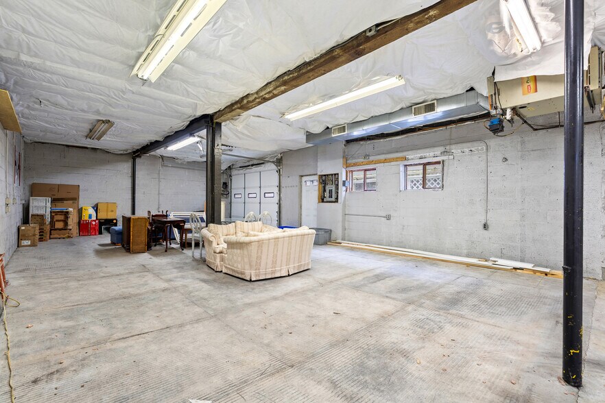 More Photos Of 1205 Massachusetts Ave, Arlington Storefront Retail Residential For Sale