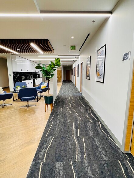 More Photos Of 7918 Jones Branch Dr, McLean Office For Lease