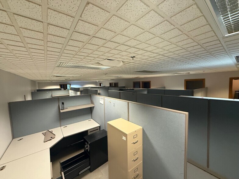 More Photos Of 770 Augusta Rd, Edgefield Office For Lease