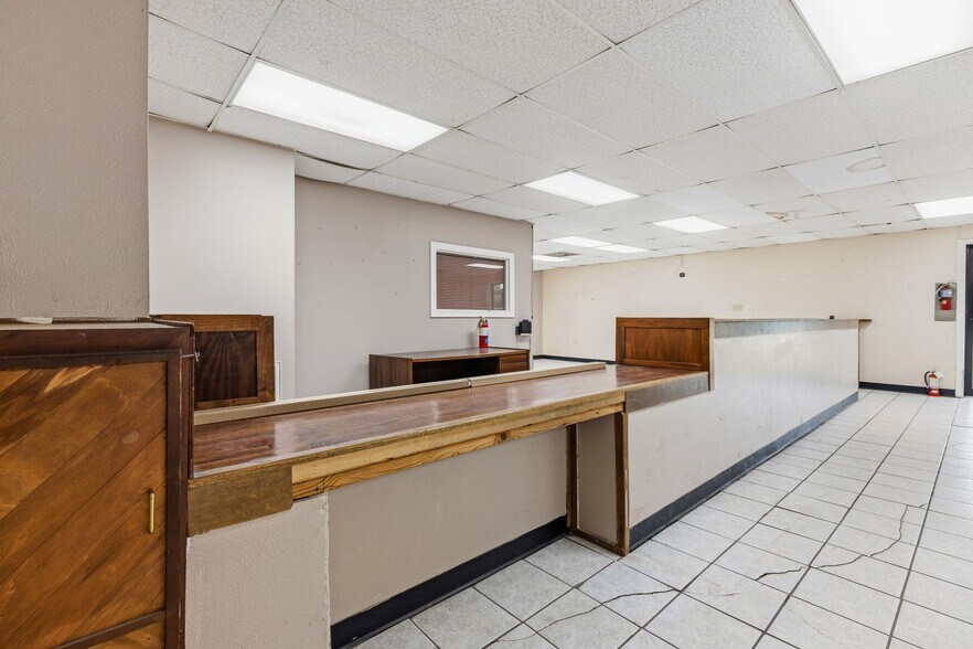 More Photos Of 516 FM 3083 Rd, Conroe Industrial For Lease