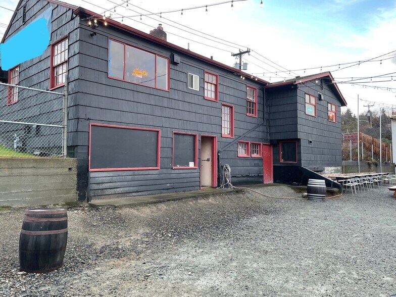 More Photos Of 600 W Nickerson St, Seattle Office For Lease