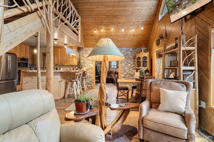 More Photos Of 505 E Bass Woods Ln, Gwinn Specialty For Sale