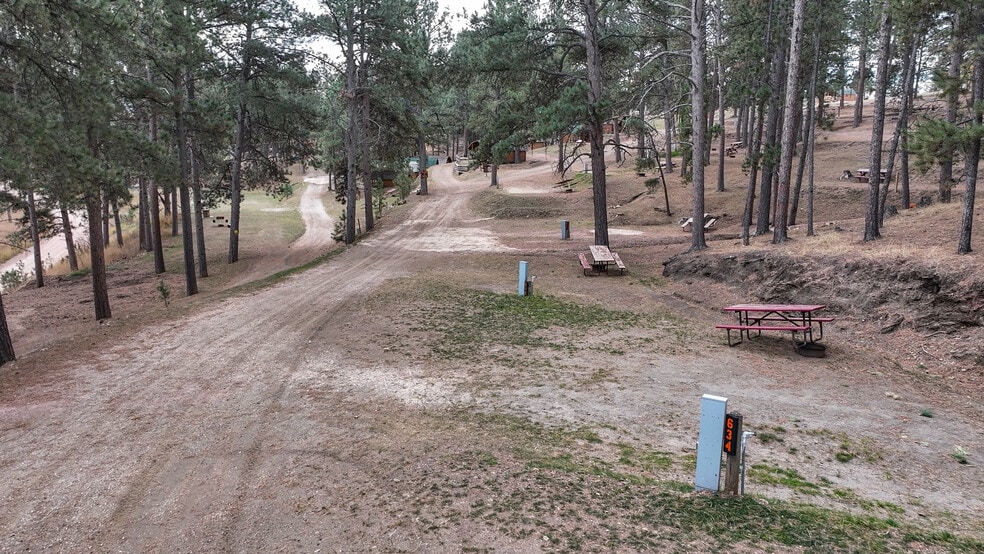 More Photos Of 1116 N 5th St, Custer Trailer Camper Park For Sale