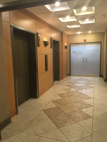 More Photos Of 2158 Northgate Park Ln, Chattanooga Medical For Lease