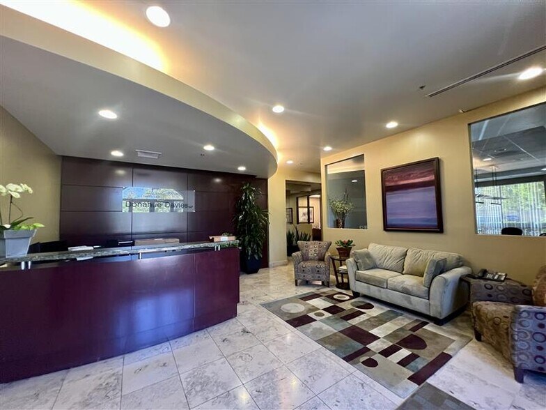 More Photos Of 1 Natoma St, Folsom Office For Sale