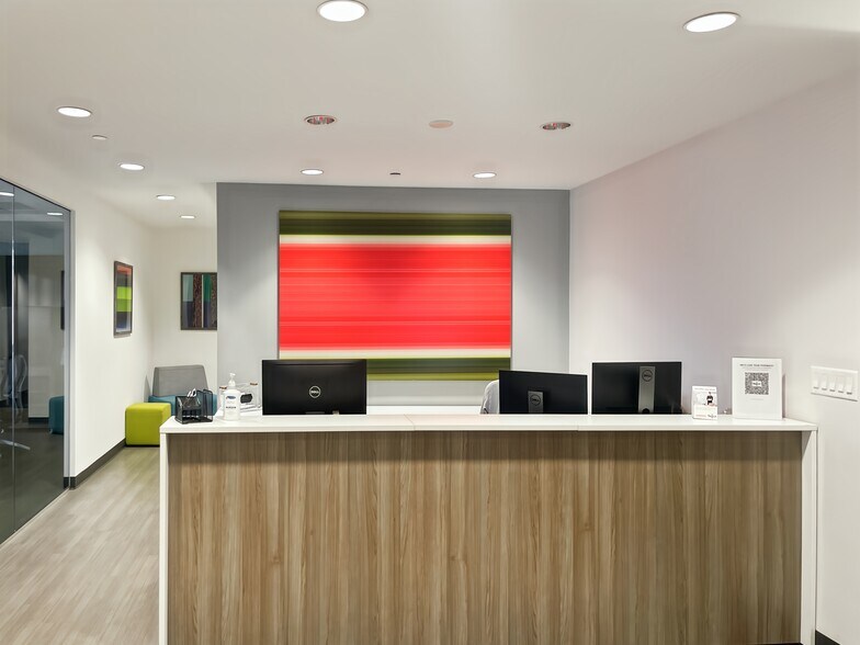 More Photos Of 9100 S Dadeland Blvd, Miami Coworking Space