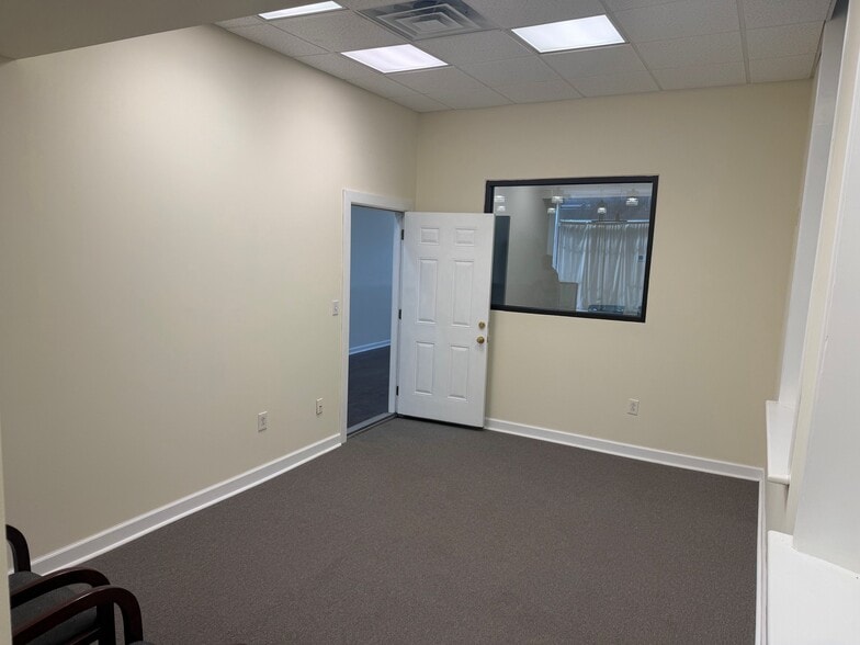 More Photos Of 601 Berkley St, Camden Apartments For Sale