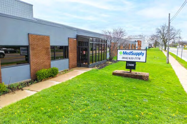 More Photos Of 23600 Schoenherr Rd, Warren Warehouse For Sale