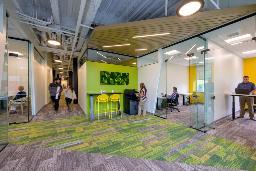 More Photos Of 409 Elm, Manchester Coworking Space