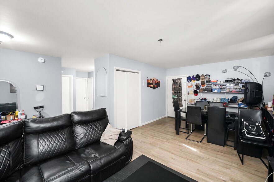 More Photos Of 1905-1913 Saint Charles Rd, Maywood Apartments For Sale