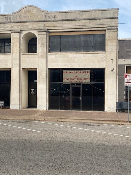 More Photos Of 117 E Tyler St, Athens Storefront Retail Office For Lease