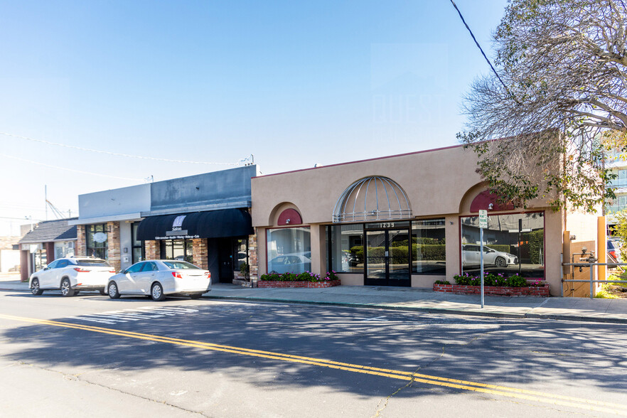 Primary Photo Of 1239 Laurel St, San Carlos Storefront For Sale