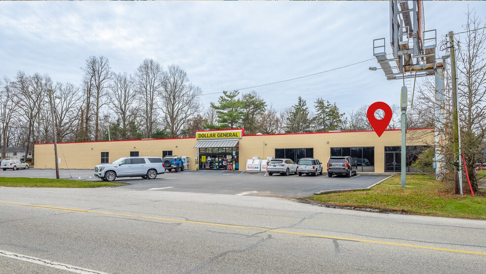 More Photos Of 3703 Taft Hwy, Signal Mountain Storefront For Sale