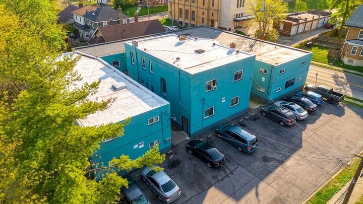 More Photos Of , Cincinnati Multifamily For Sale