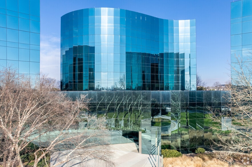 More Photos Of 14200 Shady Grove Rd, Rockville Office For Lease