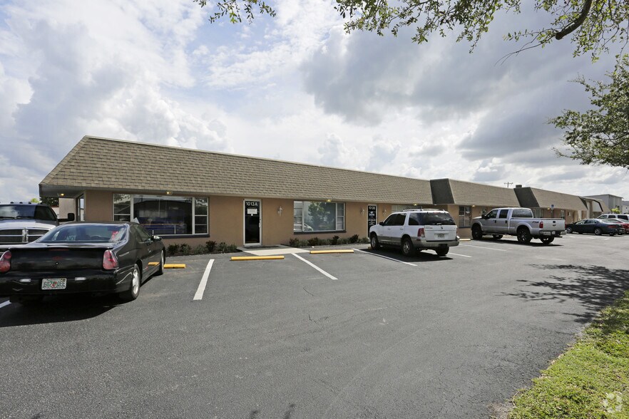 More Photos Of 1013-1017 SE 12th Ave, Cape Coral Industrial For Lease