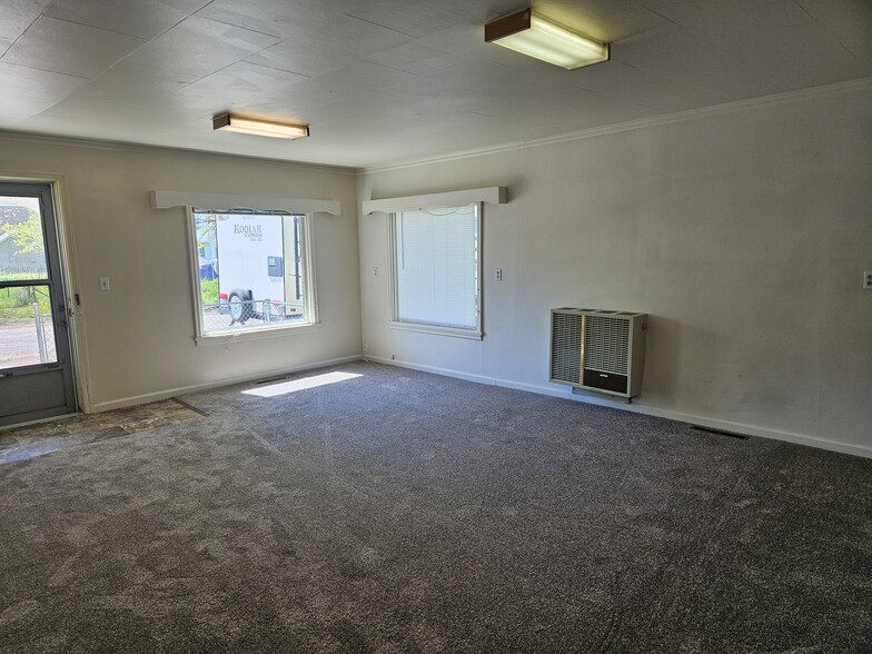 More Photos Of 414 Buchanan St SW, Ronan Apartments For Sale