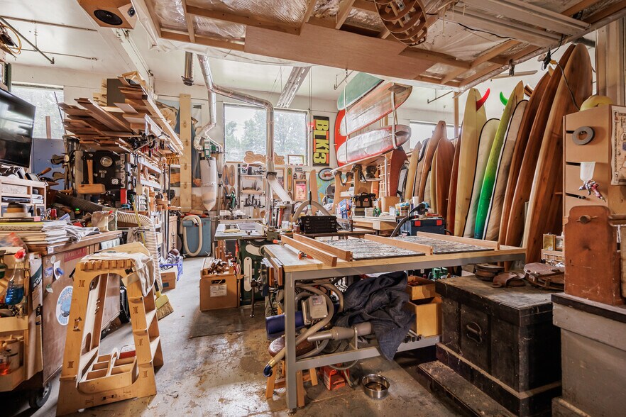 More Photos Of 1024 Garson Ave, Rochester Light Manufacturing For Sale