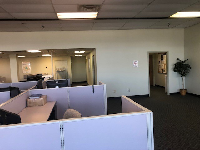 More Photos Of 4150 Tuller Rd, Dublin Research And Development For Lease