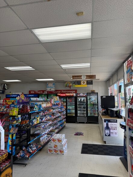 More Photos Of 1102 National Hwy, Thomasville Convenience Store For Sale