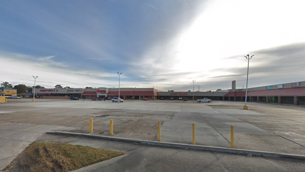 More Photos Of 601 Terry Pky, Gretna Unknown For Lease