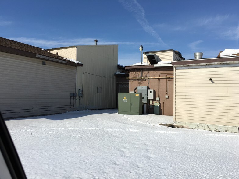 More Photos Of 3401 W Oakland Ave, Austin Truck Stop For Sale