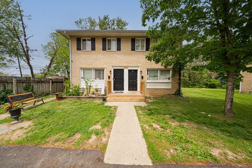 More Photos Of 1975-1982 Dunbar Dr, Columbus Apartments For Sale