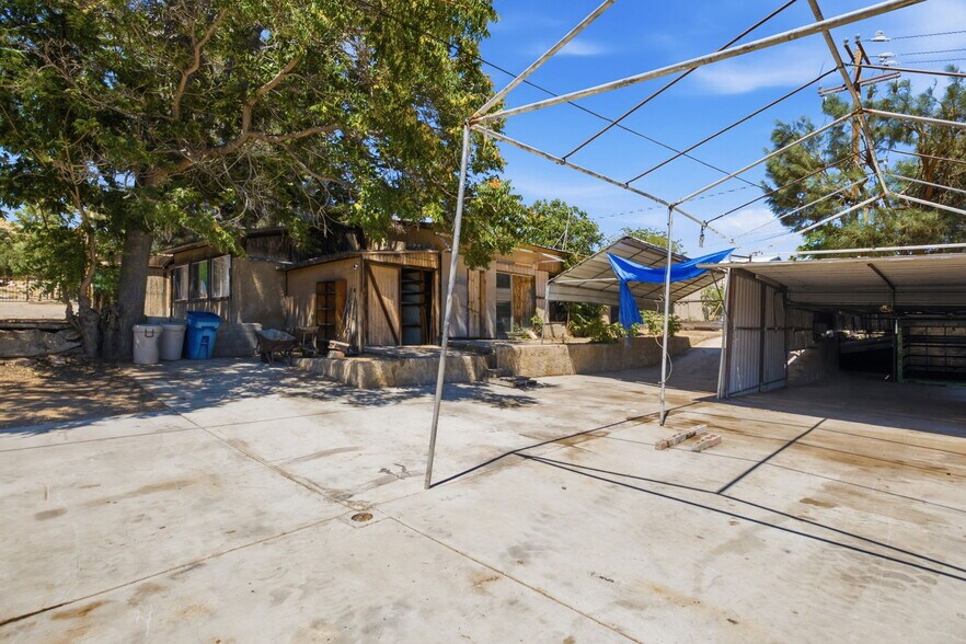 More Photos Of 1 Lakeview Dr, Wofford Heights Light Distribution For Sale