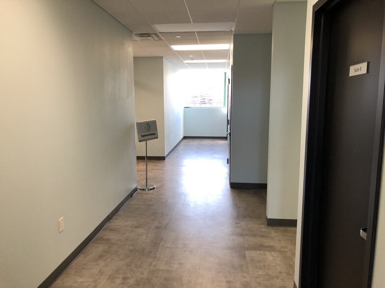 More Photos Of 192 Summerhill Rd, East Brunswick Office For Lease