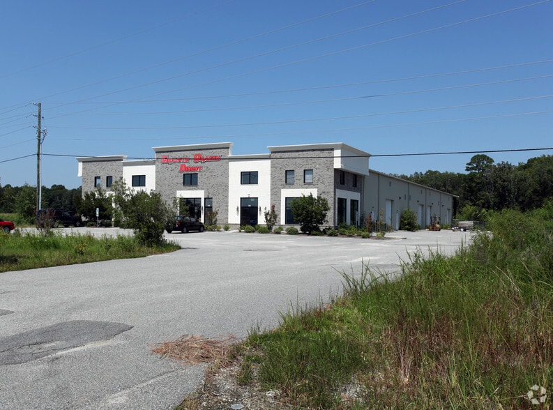 Primary Photo Of 3710 Palmetto Pointe Blvd, Myrtle Beach Showroom For Lease