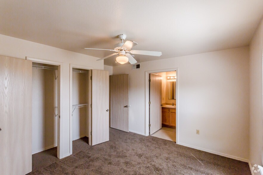 More Photos Of 141 Market St, Monticello Apartments For Sale