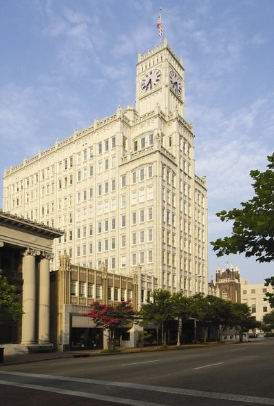 More Photos Of 317 E Capitol St, Jackson Coworking Space