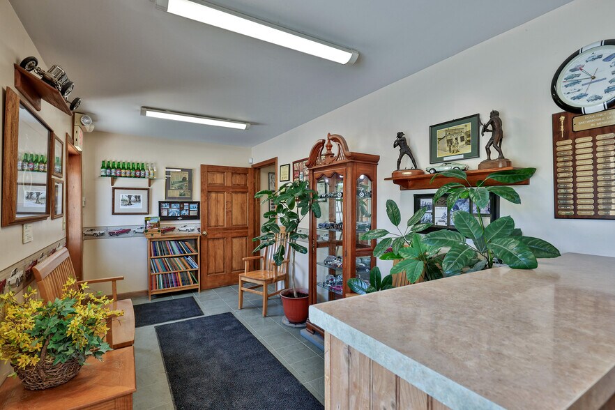 More Photos Of 1075 VT 30 N, Poultney Industrial For Sale