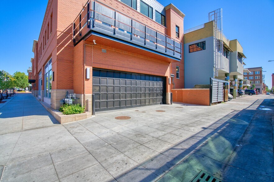 More Photos Of 1102 Pearl St, Boulder Storefront Retail Office For Lease