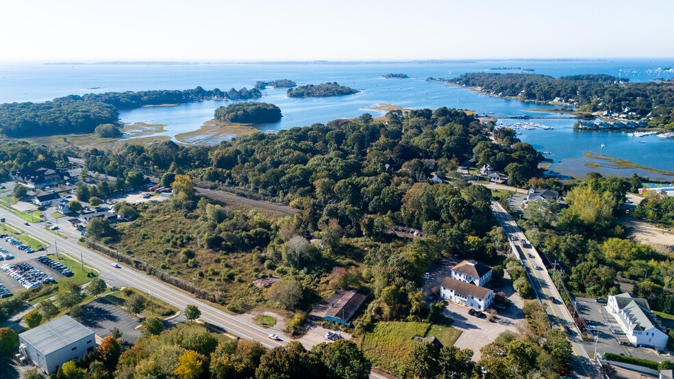 More Photos Of 16-20 Stonington Rd, Stonington Land For Sale