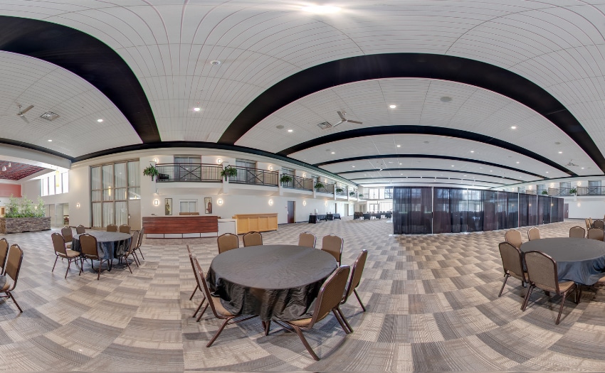 More Photos Of 265 33rd Ave, Columbus Hotel For Sale