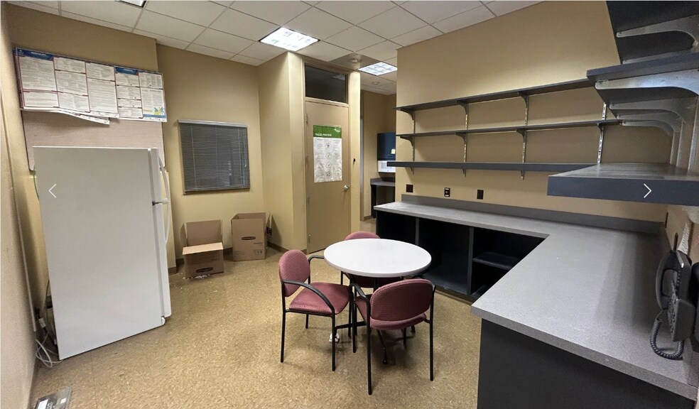 More Photos Of 5572 Russellville Rd, Bowling Green Office For Sale