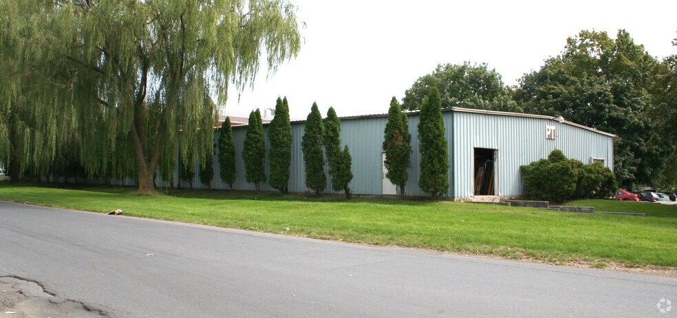 More Photos Of 34 N 16th St, Lebanon Warehouse For Sale