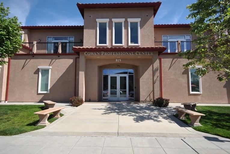 More Photos Of 819-829 Cowan Rd, Burlingame Flex For Lease