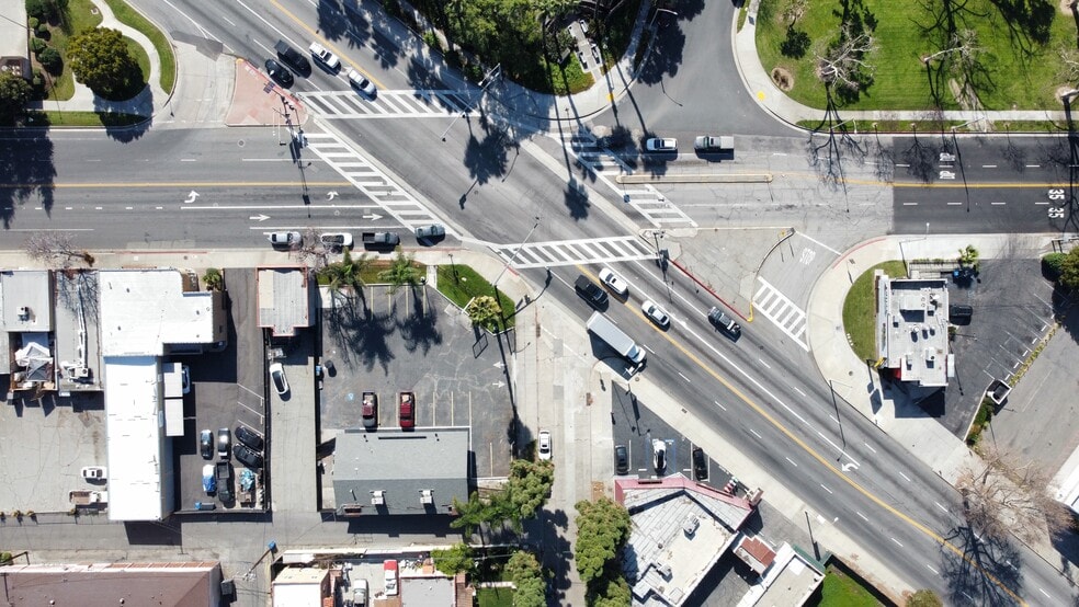 More Photos Of 11601 Whittier Blvd, Whittier Auto Dealership For Sale