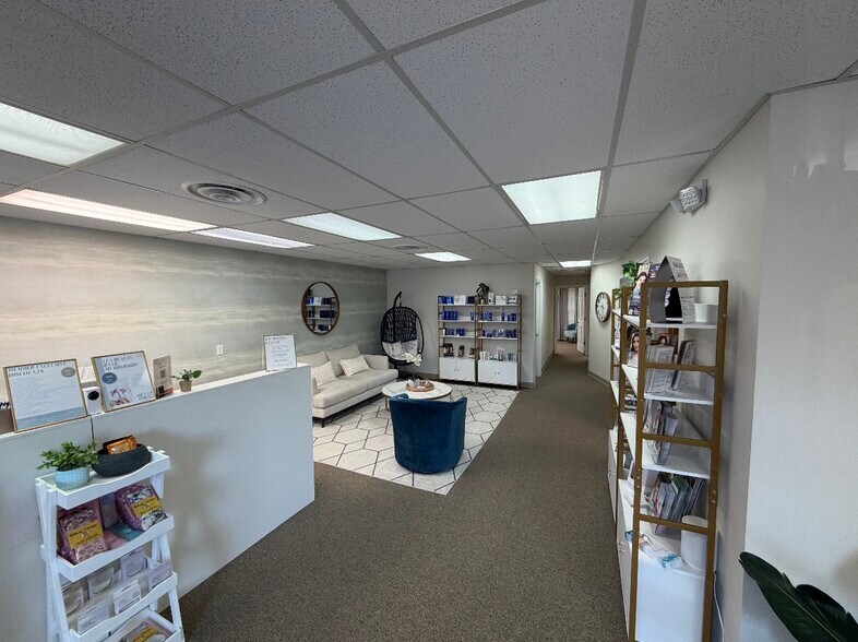 More Photos Of 33399 Walker Rd, Avon Lake Office For Lease