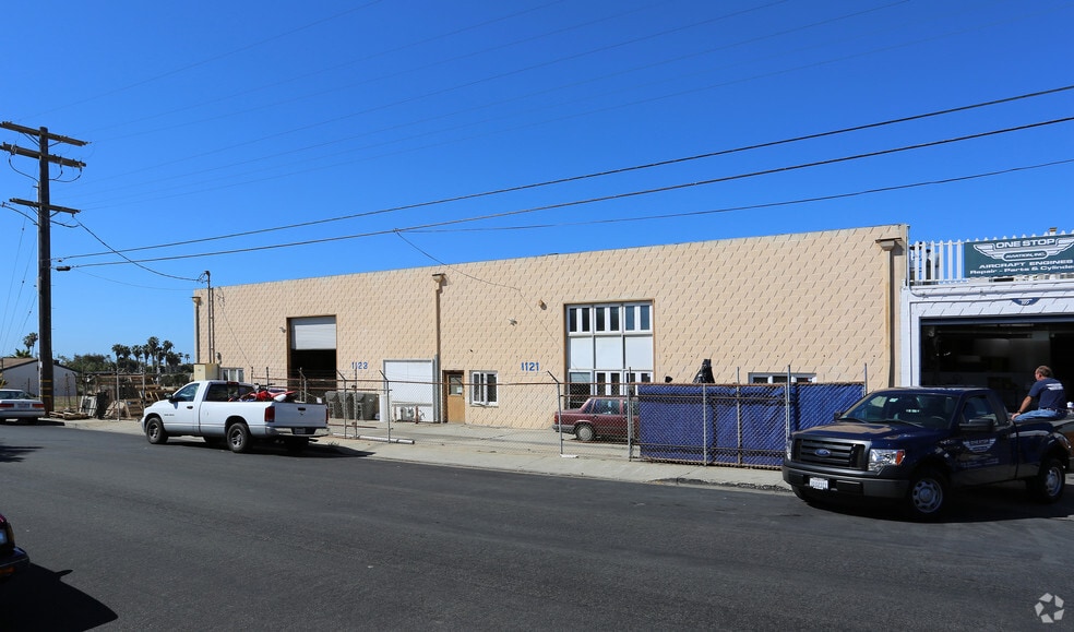 More Photos Of 1121-1123 S Cleveland St, Oceanside Manufacturing For Lease
