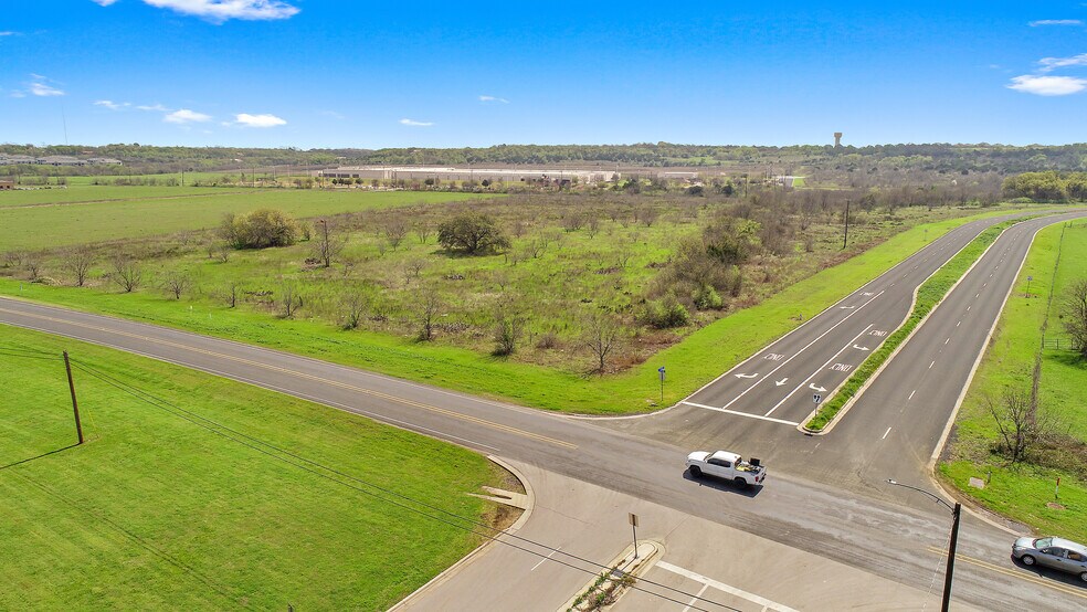 More Photos Of SE Corner Of I-35 & SE Inner Loop, Georgetown Land For Sale
