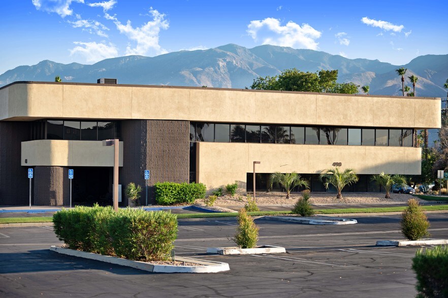 More Photos Of 340 S Farrell Dr, Palm Springs Unknown For Lease