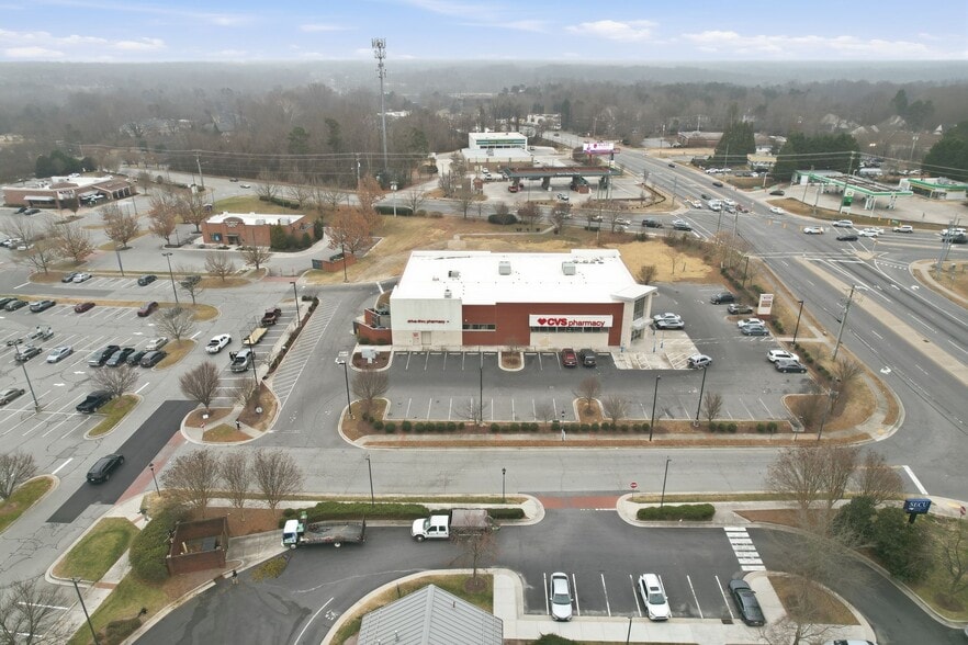 More Photos Of 4000 Battleground Ave, Greensboro Drugstore For Sale