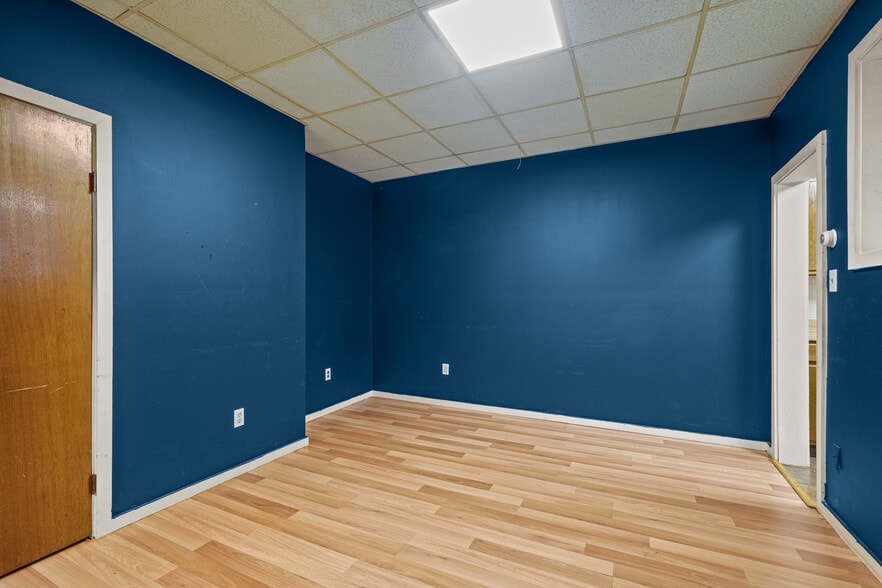 More Photos Of 337 Columbia St, Fall River Apartments For Sale