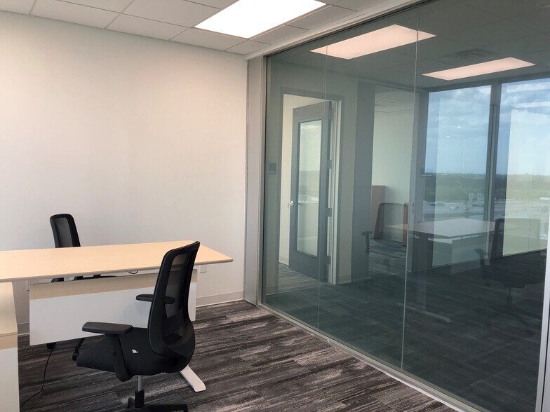 More Photos Of 9999 Bellaire Blvd, Houston Medical For Lease